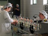 В Чехии научились измерять содержание метилового спирта в алкоголе, не открывая бутылок В Чехии научились измерять содержание метилового спирта в алкоголе, не открывая бутылок
