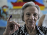 Президентские выборы в Венесуэле прошли "спокойно и весело"