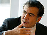 Ранее эксперты высказывали предположение о том, что силовой блок действующий президент Михаил Саакашвили просто так не отдаст