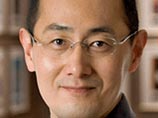 Профессор из университета Киото Синья Яманака, ставший разработчиком метода получения стволовых клеток человека из неэмбриональных, а именно iPS-клеток - индуцированных плюрипотентных стволовых клеток