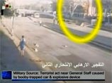 Повстанцы также выложили в сеть видеозапись, на которой камерами наружного наблюдения был запечатлен мощный взрыв