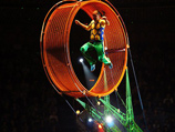 Известный колумбийский артист в московском цирке упал с высоты, но довел номер до конца