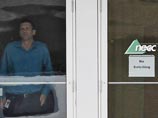 Губернатор Флориды предложил пострадавшим от вспышки менингита звонить в "секс по телефону" Губернатор Флориды предложил пострадавшим от вспышки менингита звонить в "секс по телефону"