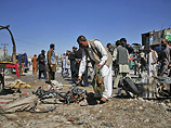 На северо-западе Пакистана на воздух взлетел автомобиль, начиненный мощной взрывчаткой, погибли 15 человек, еще не менее 30 были ранены