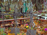 Сотрудников уральского кладбища заподозрили в перепродаже могил с покойниками