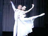 Балетная труппа Мариинского театра начинает серию выступлений в Вашингтоне, на этот раз петербуржцы привезли в американскую столицу "Золушку"