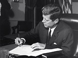 В проекте обращения 35-го президента США к нации говорится, что он "с тяжелым сердцем" вынужден объявить о вторжении на Кубу В проекте обращения 35-го президента США к нации говорится, что он "с тяжелым сердцем" вынужден объявить о вторжении на Кубу