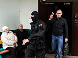 После обыска по наводке НТВ Удальцова забрал полицейский спецназ После обыска по наводке НТВ Удальцова забрал полицейский спецназ