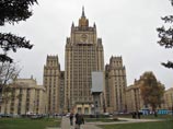 Российский МИД обрушился с критикой на школьницу Ангелину Чеченову, которая стала жертвой группового изнасилования в Италии: ведомству не понравилась, что девушка делает заявления о том, что консулы родной страны якобы не помогают ей в сложившейся ситуаци Российский МИД обрушился с критикой на школьницу Ангелину Чеченову, которая стала жертвой группового изнасилования в Италии: ведомству не понравилась, что девушка делает заявления о том, что консулы родной страны якобы не помогают ей в сложившейся ситуаци