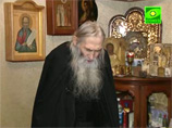 Духовник патриарха Кирилла благословил националистов на "Русский марш" и вынос Ленина Духовник патриарха Кирилла благословил националистов на "Русский марш" и вынос Ленина