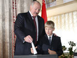 Лукашенко заявил, что не готовит младшего сына Николая к президентству