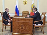 Путин велел Медведеву оформить директивы по ТНК-BP. Сечин рассказал о новом сотрудничестве с британцами Путин велел Медведеву оформить директивы по ТНК-BP. Сечин рассказал о новом сотрудничестве с британцами