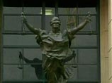 Защита россиянки в США требует судебного запрета на ярлык "девушка Джеймса Бонда"