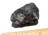 Калифорнийская медсестра нашла у себя во дворе метеорит Калифорнийская медсестра нашла у себя во дворе метеорит