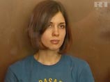 Солистка Pussy Riot Надежда Толоконникова, осужденная на два года за "панк-молебен" в храме Христа Спасителя, определена в мордовскую колонию номер 14 Солистка Pussy Riot Надежда Толоконникова, осужденная на два года за "панк-молебен" в храме Христа Спасителя, определена в мордовскую колонию номер 14