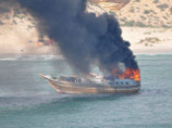 Пираты обстреляли флагман военно-морской группы НАТО у побережья Сомали: голландский фрегат "Роттердам". Ответным огнем один из пиратов был убит, их судно подожжено