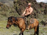 Опросив некие источники, близкие к окружению главы государства, они пришли к выводу, что у усердно культивирующего образ мачо с железной мускулатурой Путина могут быть серьезные проблемы со здоровьем