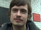 Возле колонии, где предположительно сидит Толоконникова, ловили условных заключенных, а поймали ее мужа Возле колонии, где предположительно сидит Толоконникова, ловили условных заключенных, а поймали ее мужа