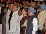 Новый кабинет министров приведен к присяге в Индии