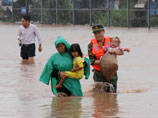 Стихия гуляет по планете: одновременно с ураганом "Сэнди" затопило Буэнос-Айрес и Венецию, по Вьетнаму прошел тайфун