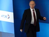 Пресс-секретарь Путина объявил: у президента травма, но "от полета со стерхами ничего не обострилось" Пресс-секретарь Путина объявил: у президента травма, но "от полета со стерхами ничего не обострилось"
