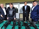 Дмитрий Медведев посетил Центральный научно-исследовательский институт точного машиностроения (ЦНИИТОЧМАШ) в подмосковном городе Климовске, 3 октября 2012 