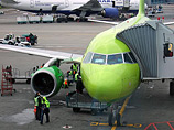 Airbus А-319 с сотней пассажиров сел в Новокузнецке, потеряв в воздухе колесо Airbus А-319 с сотней пассажиров сел в Новокузнецке, потеряв в воздухе колесо
