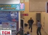 В Киеве нашли мертвым возможного убийцу охранников магазина "Караван" В Киеве нашли мертвым возможного убийцу охранников магазина "Караван"