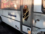 Настоящий массовый обстрел маршруток из травматического оружия в случился накануне Петербурге. Как передает Фонтанка.Ru, события произошли в районе Купчино. Обстреляны были пять машин, которые обслуживаются одной и той же компанией "Питеравто" Настоящий массовый обстрел маршруток из травматического оружия в случился накануне Петербурге. Как передает Фонтанка.Ru, события произошли в районе Купчино. Обстреляны были пять машин, которые обслуживаются одной и той же компанией "Питеравто"
