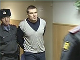 В Замоскворецком суде Москвы продолжается суд над одним из 18 фигурантов так называемого "Болотного дела" - Максимом Лузяниным В Замоскворецком суде Москвы продолжается суд над одним из 18 фигурантов так называемого "Болотного дела" - Максимом Лузяниным