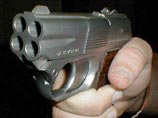 Полиция Москвы ловит иномарку, из которой бритоголовые стреляют по кавказцам Полиция Москвы ловит иномарку, из которой бритоголовые стреляют по кавказцам