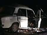 В результате лобового столкновения ВАЗ-2106 и Lada Priora погибли восемь человек. Выживших нет