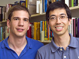Ученые Андреас Ипп и Петер Сомкути, работающие при Венском техническом университете в цифровом формате смоделировали столкновение тяжелых ионов в коллайдере, условия которого обеспечивают рождение кварк-глюоонной плазмы