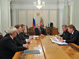 Президент Владимир Путин поддерживает идею переезда Верховного суда РФ, Высшего арбитражного суда России и судебного департамента при Верховном суде в Санкт-Петербург