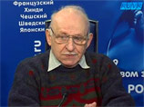 На 81-м году из жизни ушел видный российский писатель и историк Теодор Гладков