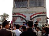 В Египте найден виновник катастрофы на железнодорожном переезде, унесшей жизни 50 человек, в том числе 48 школьников. Путевой рабочий, отвечавший за железнодорожный переезд, спал во время катастрофы В Египте найден виновник катастрофы на железнодорожном переезде, унесшей жизни 50 человек, в том числе 48 школьников. Путевой рабочий, отвечавший за железнодорожный переезд, спал во время катастрофы
