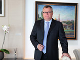 Журнал Forbes считает председателя правления группы ВТБ Андрея Костина самым высокооплачиваемым гендиректором в России