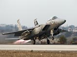 Авиация Израиля возобновила удары по палестинскому анклаву в тот момент, когда там находится делегация ряда министров иностранных дел стран Ближнего Востока во главе с генеральным секретарем Лиги арабских государств (ЛАГ) Набилем аль-Араби Авиация Израиля возобновила удары по палестинскому анклаву в тот момент, когда там находится делегация ряда министров иностранных дел стран Ближнего Востока во главе с генеральным секретарем Лиги арабских государств (ЛАГ) Набилем аль-Араби