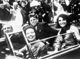 Сегодня исполняется 49 лет со дня убийства 35-го президента США Джона Фицджеральда Кеннеди, чья гибель стала потрясением для всей страны и одной из главных загадок в американской истории XX века
