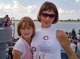 Под Нижним Новгородом школьницы сняли видео, как мать заставляла дочь ползать в ледяной луже