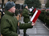 Шойгу возмутился некомплектом в армии, а властям пришлось объясниться за идею увеличить срок службы по призыву Шойгу возмутился некомплектом в армии, а властям пришлось объясниться за идею увеличить срок службы по призыву