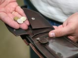 Низкие доходы россиян тормозят розничную торговлю Низкие доходы россиян тормозят розничную торговлю
