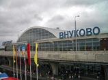 В столичном аэропорту "Внуково" вооруженные грабители похитили у пассажира 75 миллионов рублей "черного нала"