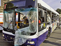 Полицейские и сотрудники израильской службы внутренней безопасности "Шин бет" арестовали организаторов и исполнителя теракта в пассажирском автобусе в Тель-Авиве, в результате которого ранения получили 29 человек