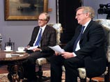 Медведев рассказал французам о премьерстве при Путине, видах на Кремль, "закручивании гаек" и судьбе Pussy Riot Медведев рассказал французам о премьерстве при Путине, видах на Кремль, "закручивании гаек" и судьбе Pussy Riot