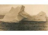 В США на аукцион выставляется фотография айсберга, потопившего "Титаник"