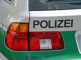 В Германии 33-летняя женщина во время секса пыталась задушить ухажера своей большой грудью