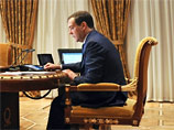 Медведев утвердил госпрограмму развития образования до 2020 года. В вузах готовятся защищаться от неучей