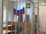 Судьи признали Фролова, Кулявцева и Адучеева виновными. Фролова наказали годом колонии-поселения, Адучеева - шестью месяцами колонии-поселения, а Кулявцеву - полгода условно Судьи признали Фролова, Кулявцева и Адучеева виновными. Фролова наказали годом колонии-поселения, Адучеева - шестью месяцами колонии-поселения, а Кулявцеву - полгода условно
