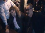 Сотрудники МВД в среду по подозрению в мошенничестве задержали заместителя руководителя Общероссийского общественного фонда помощи и содействия ветеранам МВД Тельмана Аласгарова и бывшего офицера ФСБ Андрея Понькина Сотрудники МВД в среду по подозрению в мошенничестве задержали заместителя руководителя Общероссийского общественного фонда помощи и содействия ветеранам МВД Тельмана Аласгарова и бывшего офицера ФСБ Андрея Понькина
